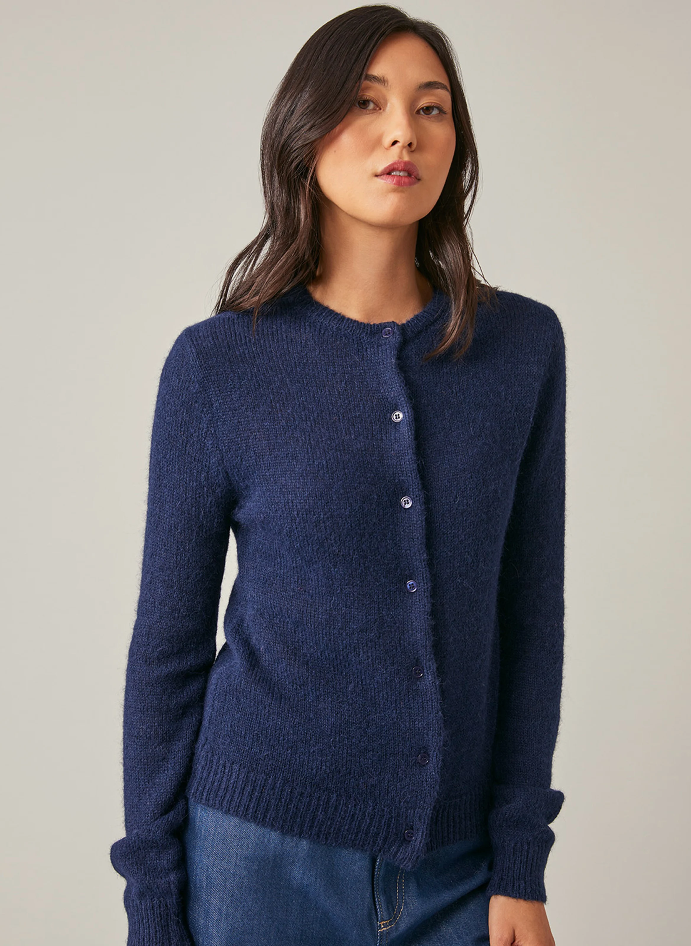 ERMIONE - Gilet droit col rond en alpaga mélangé | Bleu