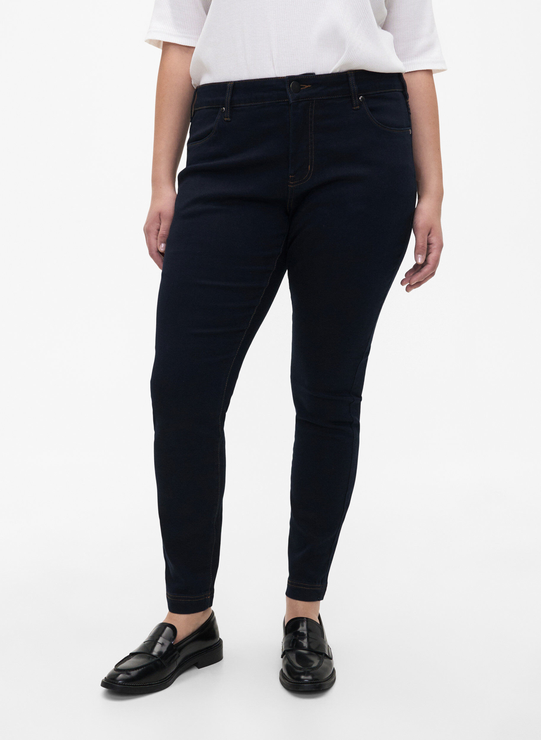 Viona jeans med regulær talje