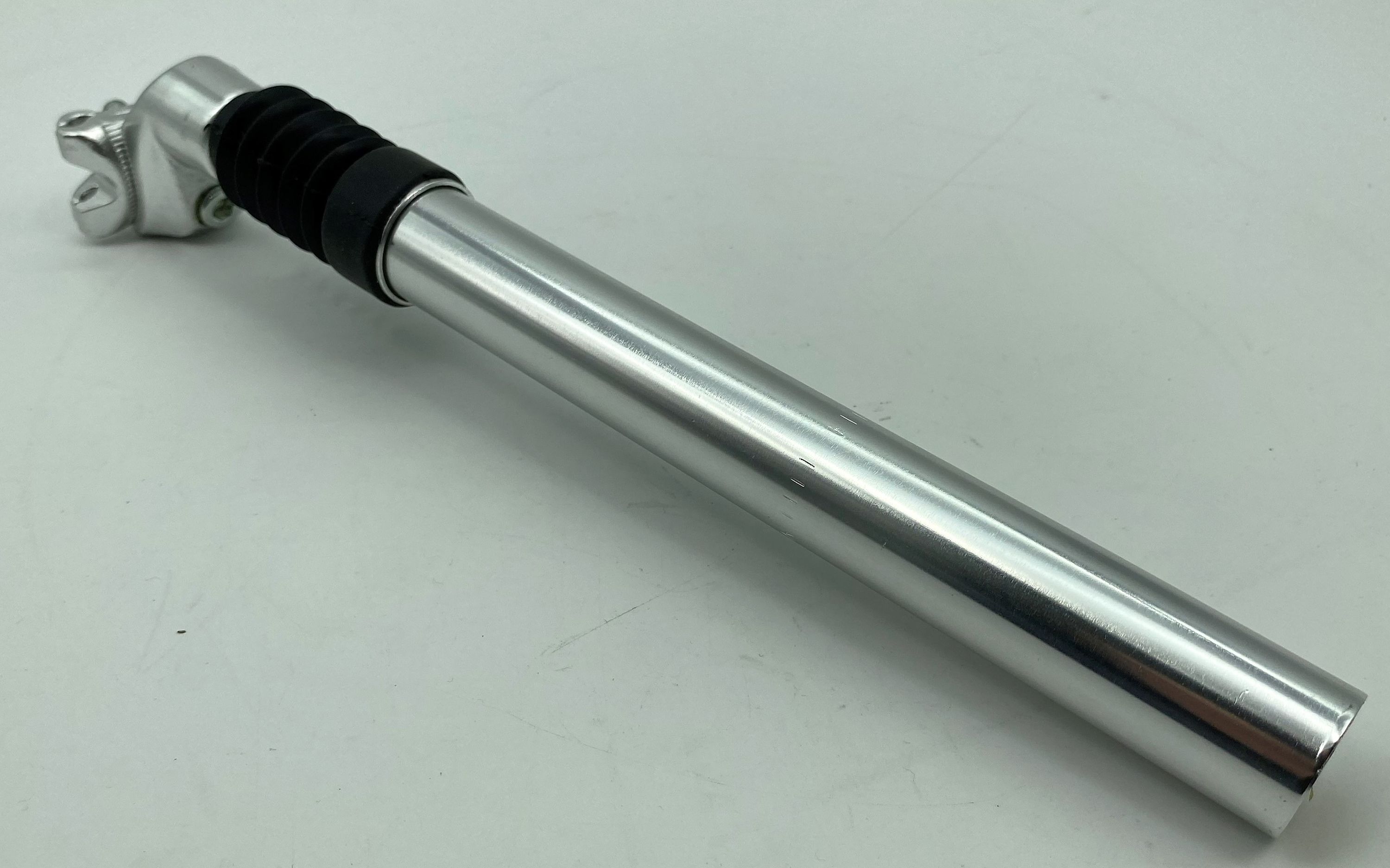 M-Wave Sattelstütze Ø 29,0 mm Patent Befestigung Silber