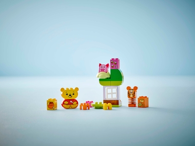 LEGO Het verjaardagsfeest van Winnie de Poeh (10457)