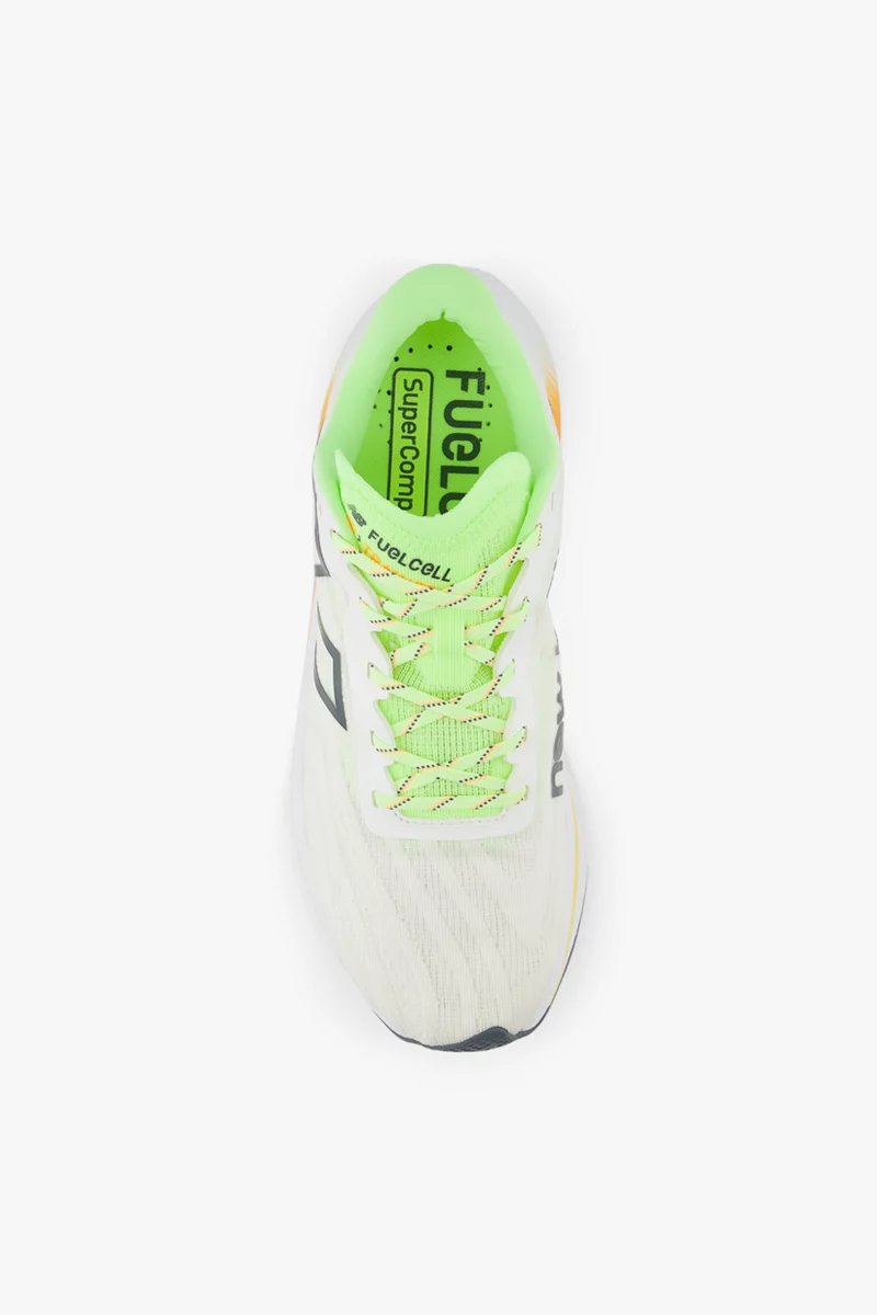 New Balance SuperComp Trainer v3 Herren Laufschuh
