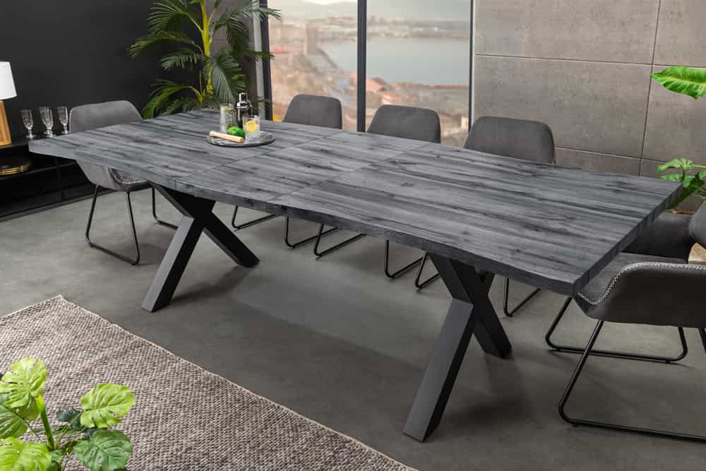 Ausziehbarer Esstisch WILD 180-220cm grau gekälkt Wildeichen-Design Baumkante schwarz