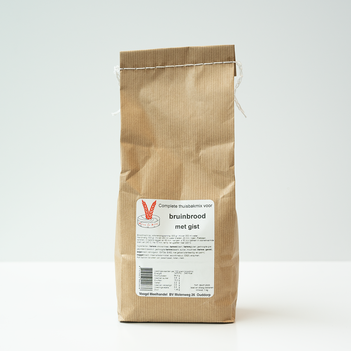Bruinbrood met gist 1000 gram