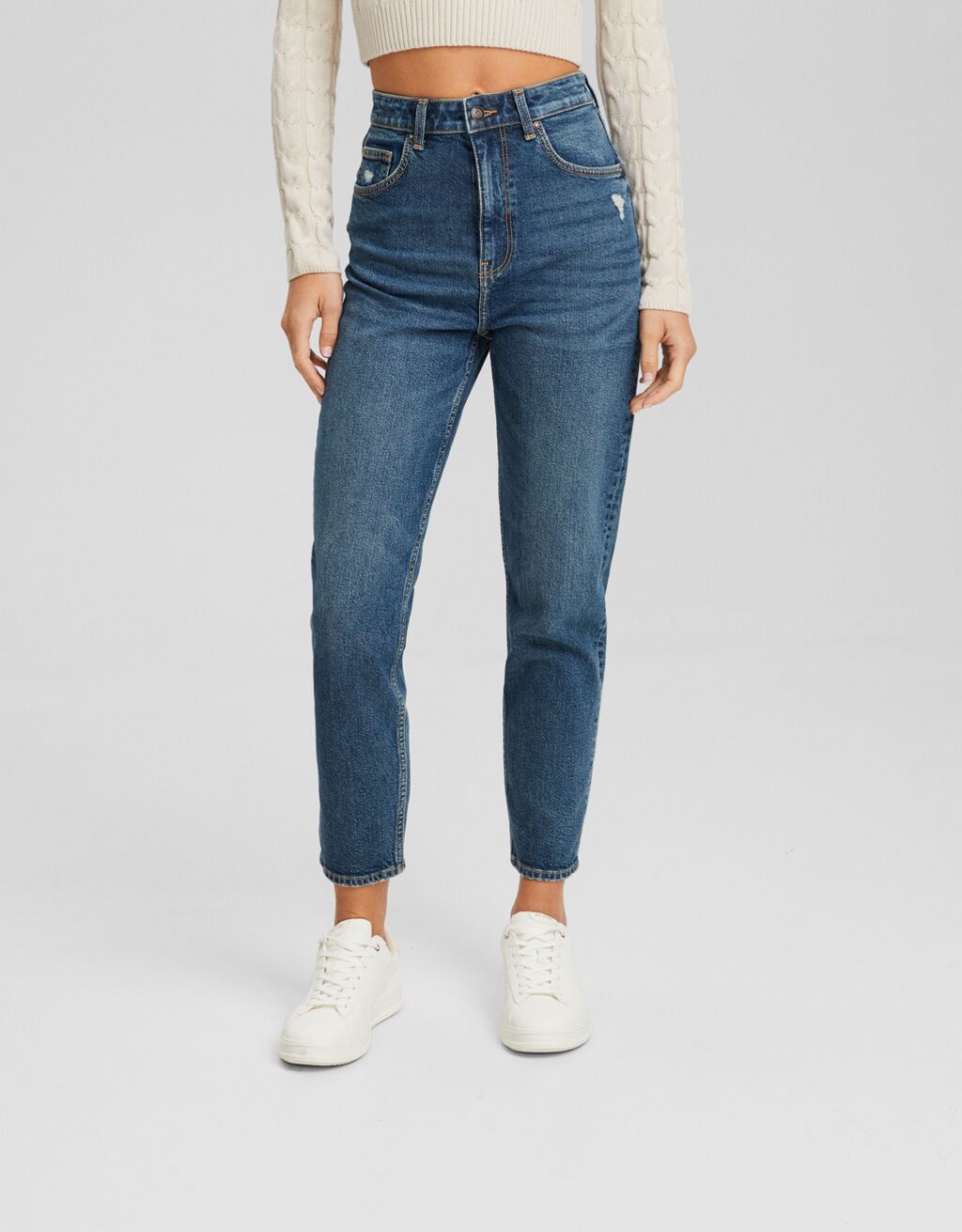 calças jeans confortáveis de mãe
