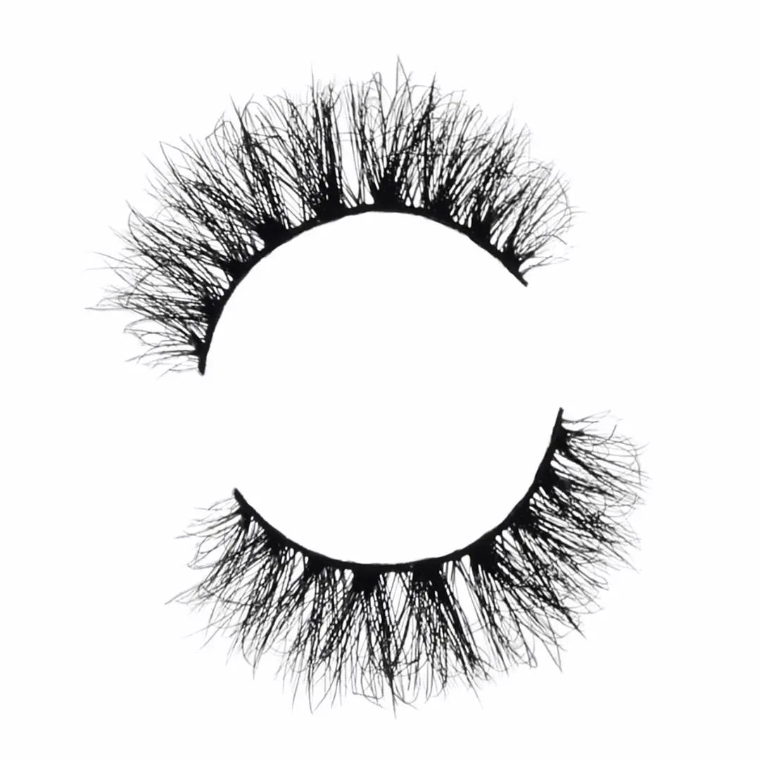 GRWM Strip Eyelashes