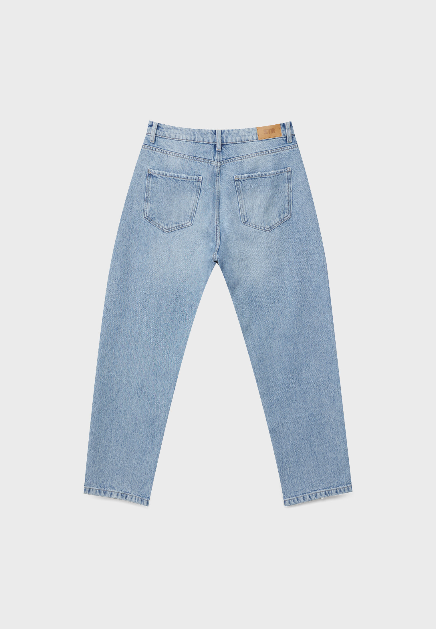 Calça jeans mom de cintura média