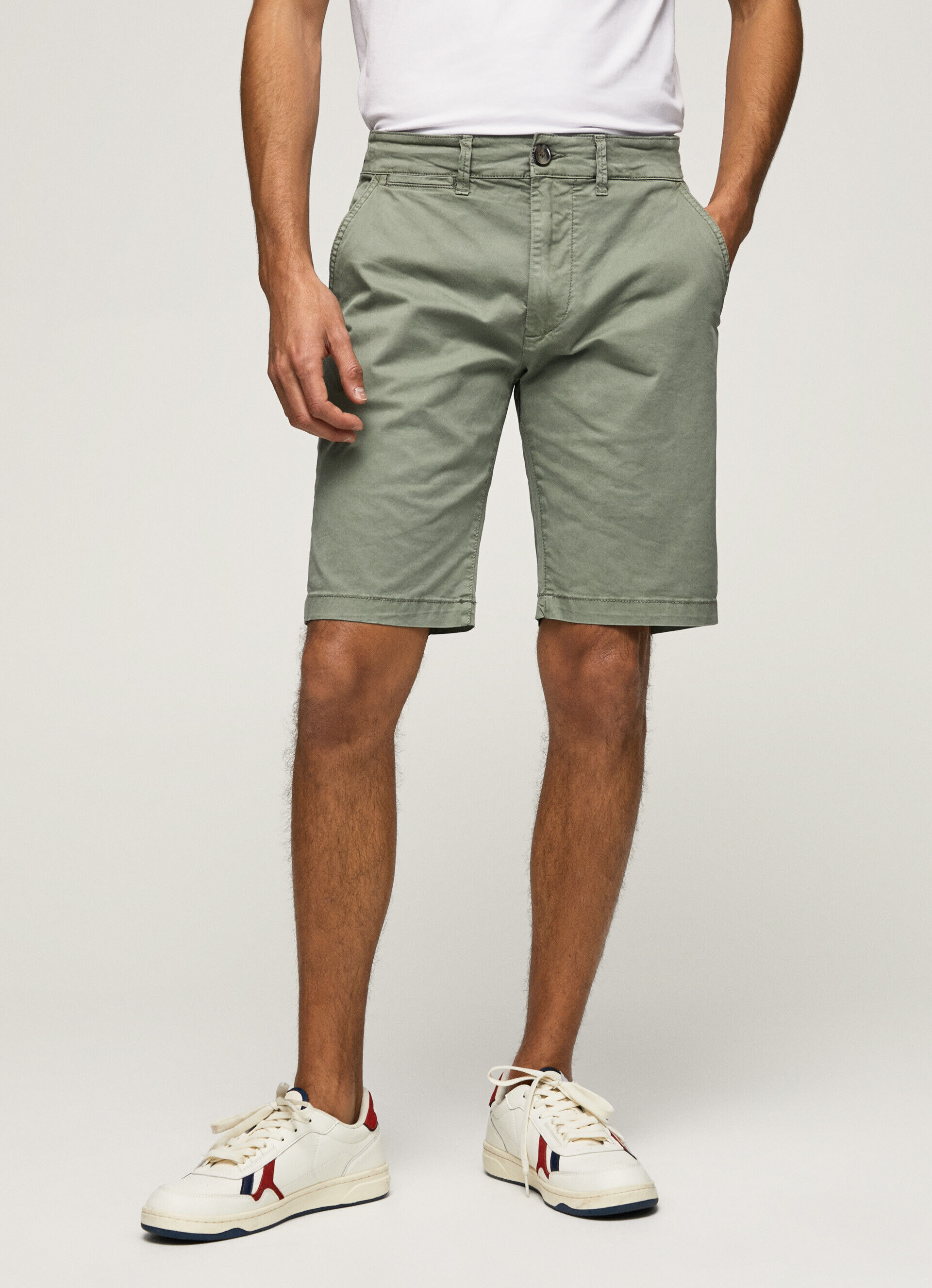 Bermuda chinesa de algodão - verde-musgo