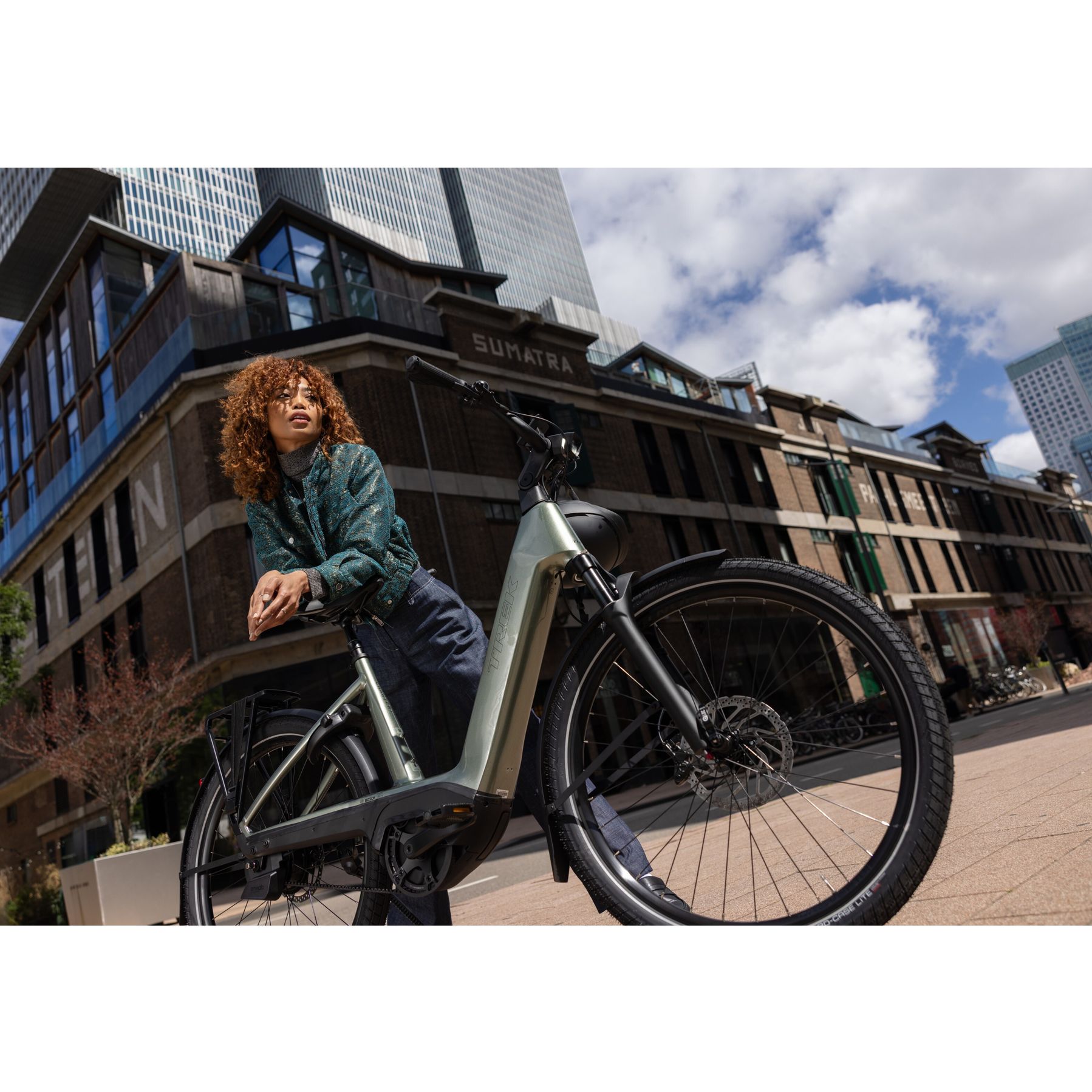 Trek Charter+ 5 Auto 2026