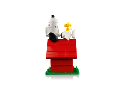 LEGO Peanuts: Snoopy's hondenhok (21368)