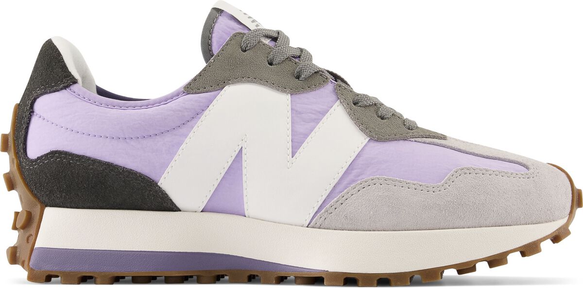 70’s meets 90’s | New Balance Baskets