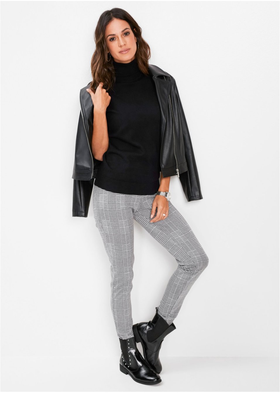 Pull col roulé, manches courtes