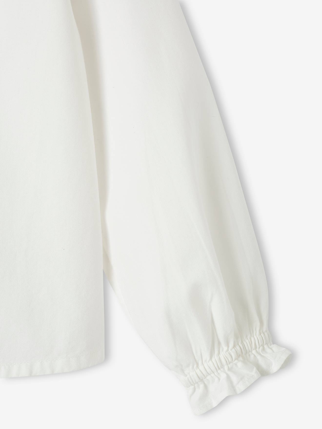 Camisa off-white com gola bordada em estilo inglês para meninas