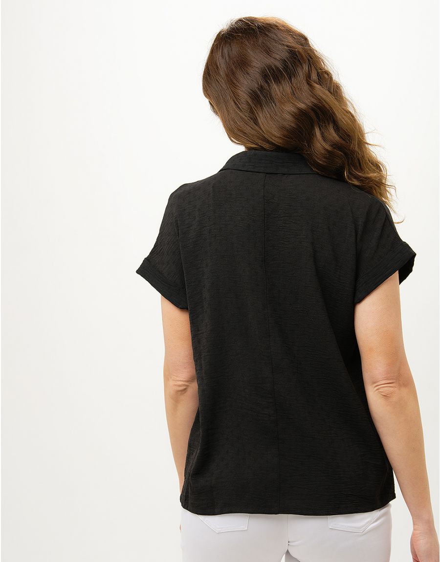 Blouse noire esprit polo