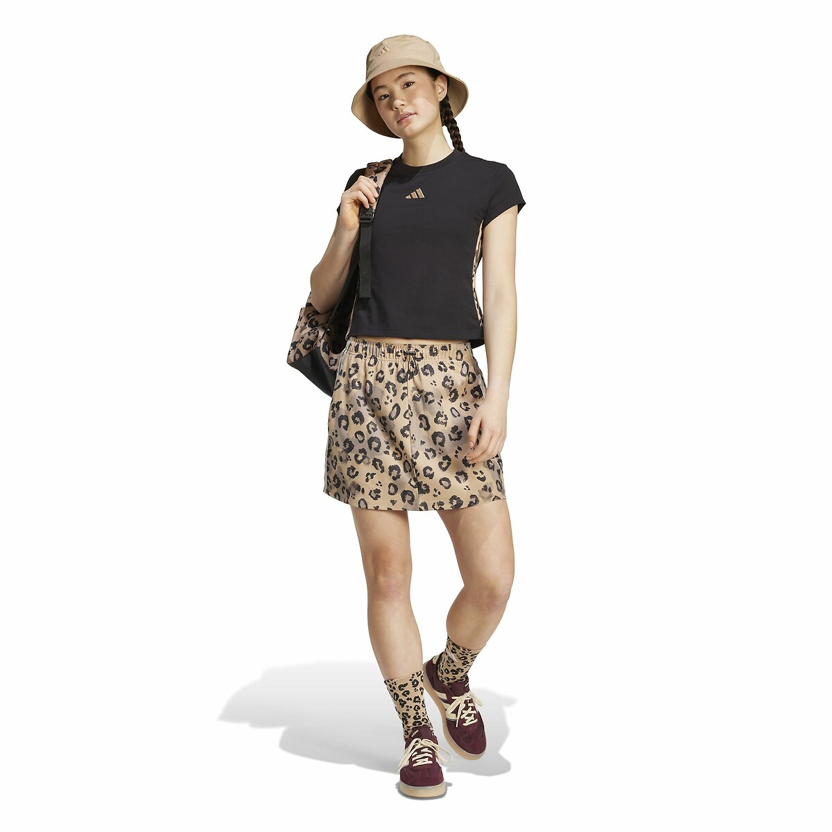 ADIDAS ROUPAS ESPORTIVAS<br>Camiseta listrada luipaard