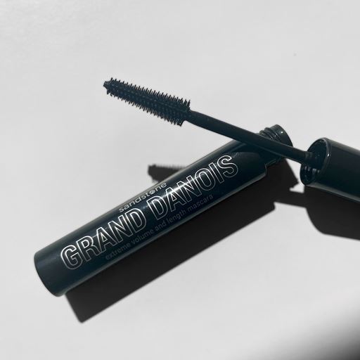 Sandstone Grand Danois Mascara, Black
