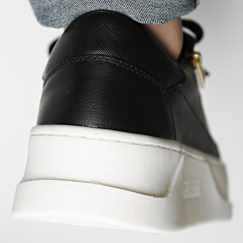 Baskets FM7CAZLEA12 Black