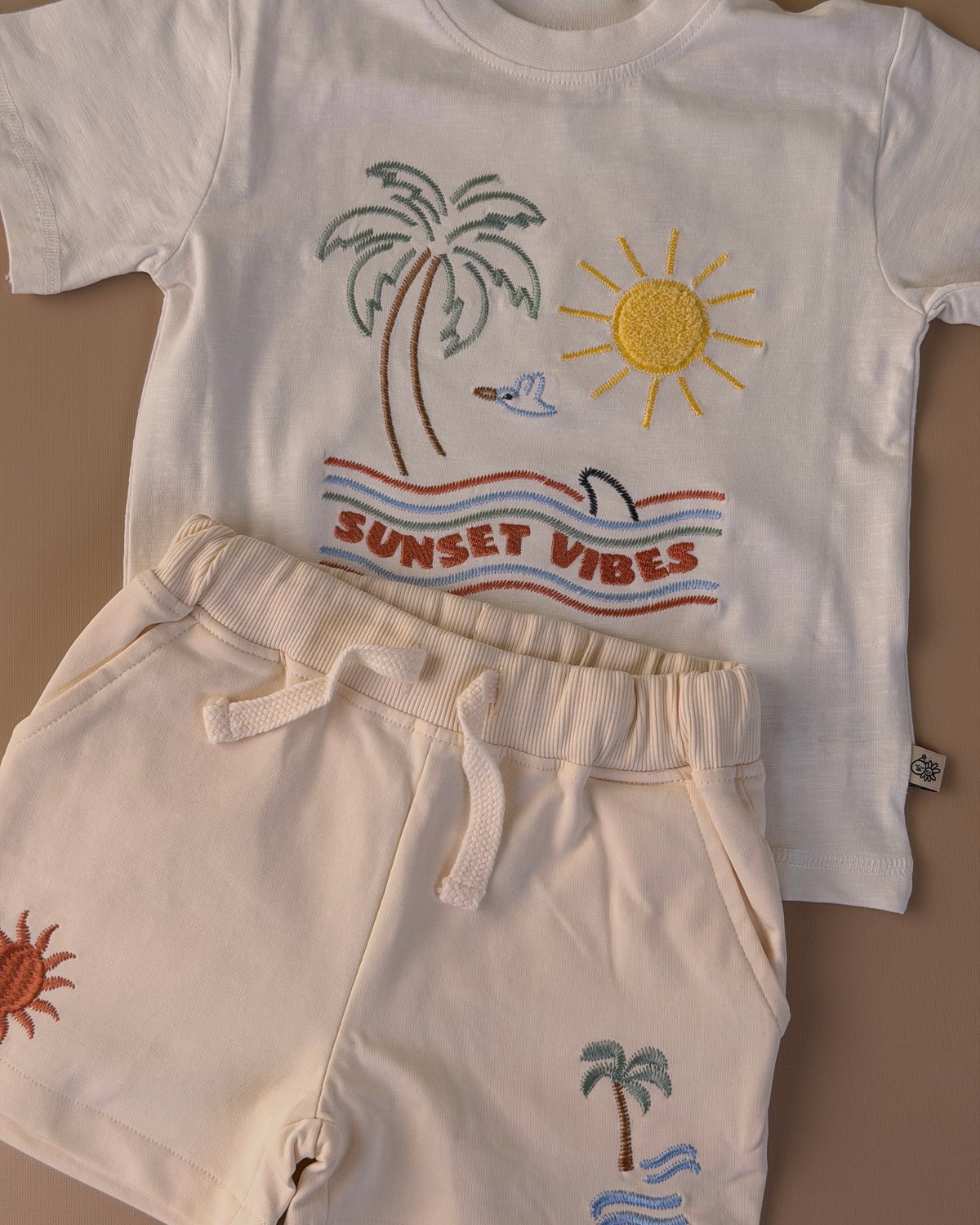 Shorts til Barn – Myk og Elastisk Bomull | HCHaggi Palms