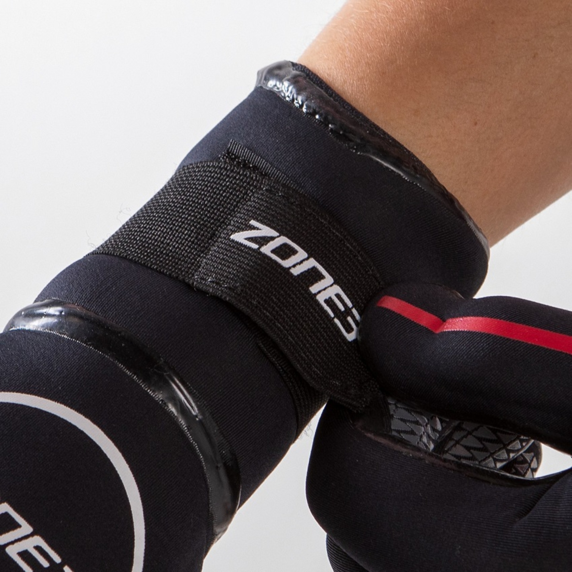 Zone3 Neoprene Heat-Tech Handschoenen Zwart