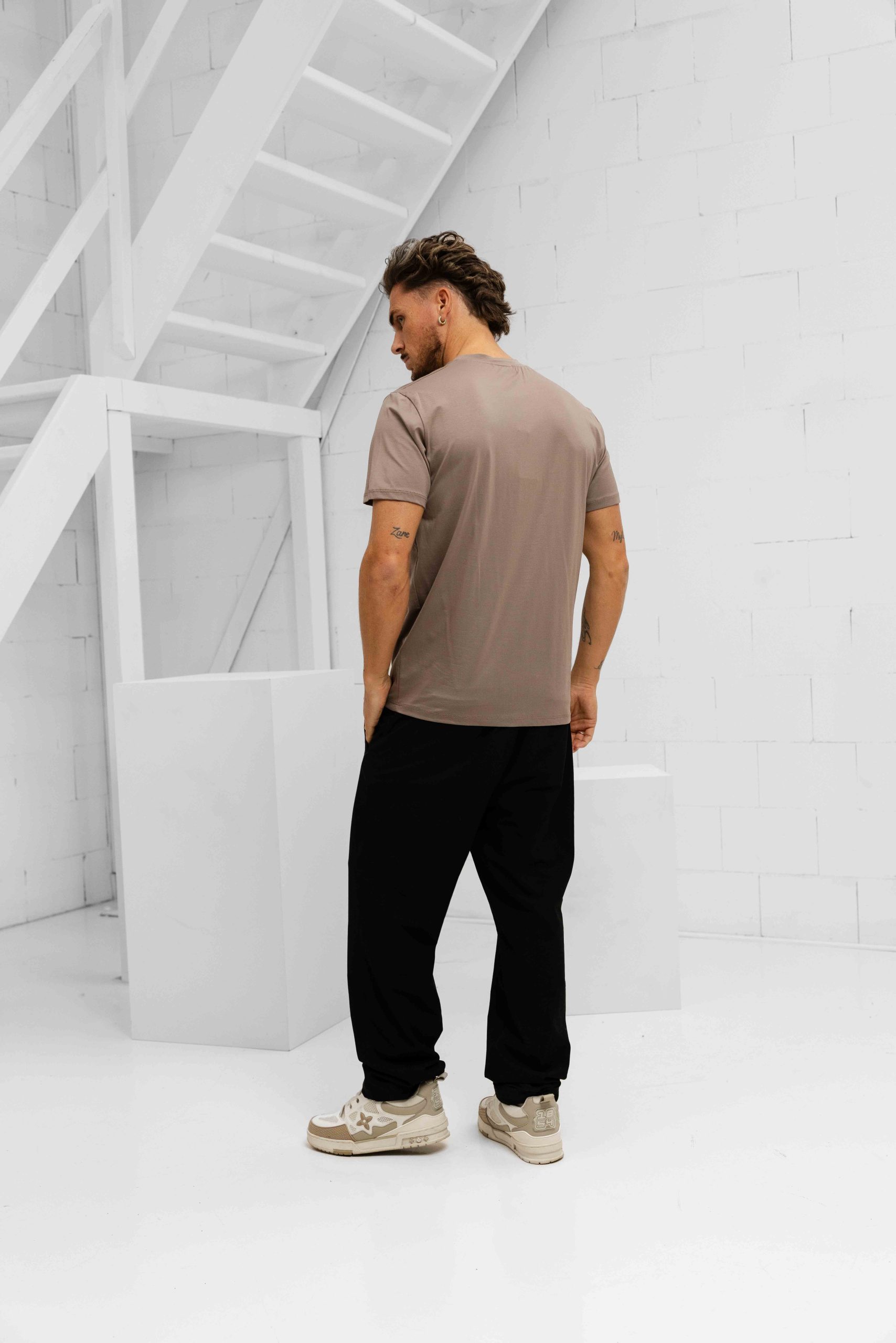 Richesse Essential T-Shirt Heren Lichtbruin