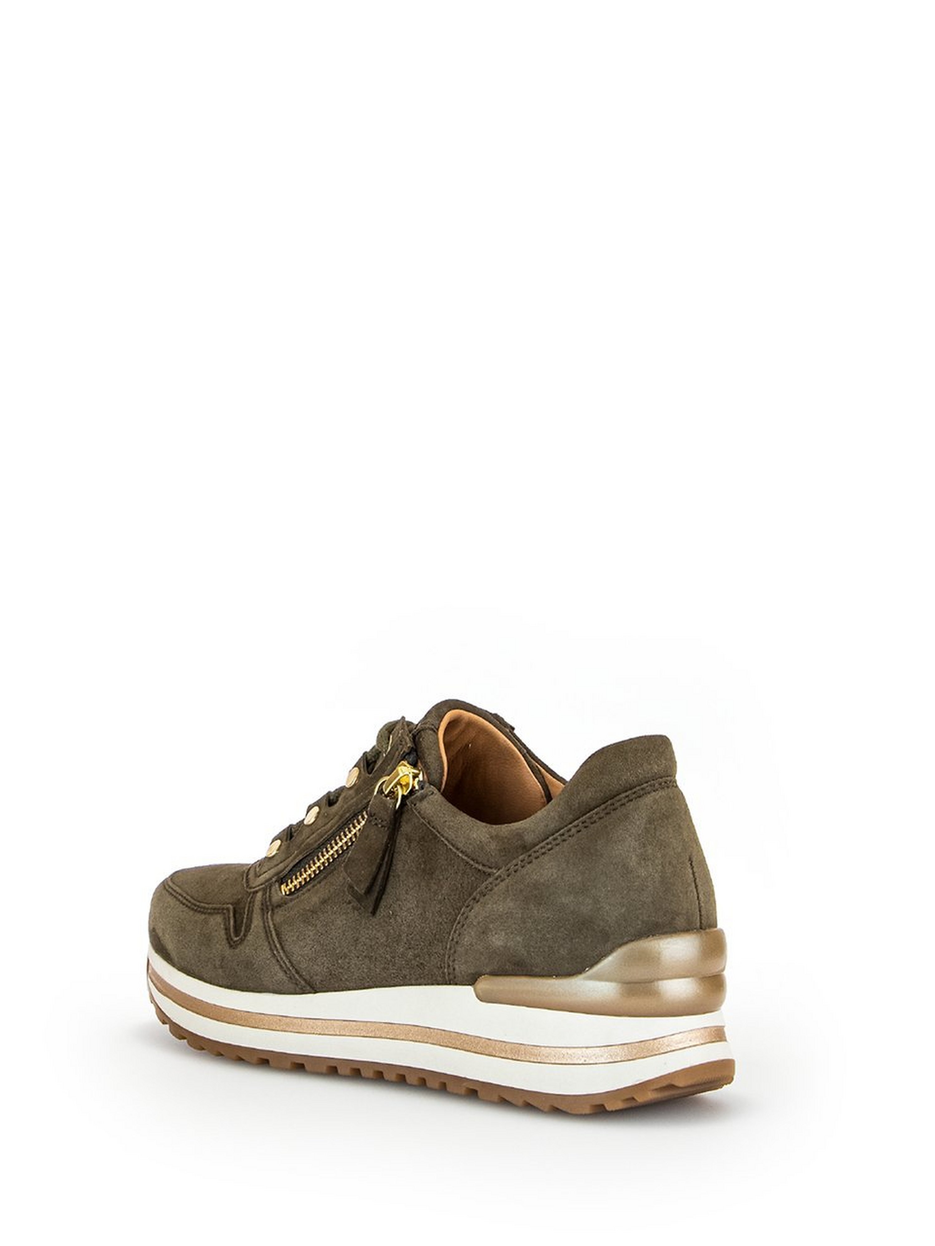 Sneaker