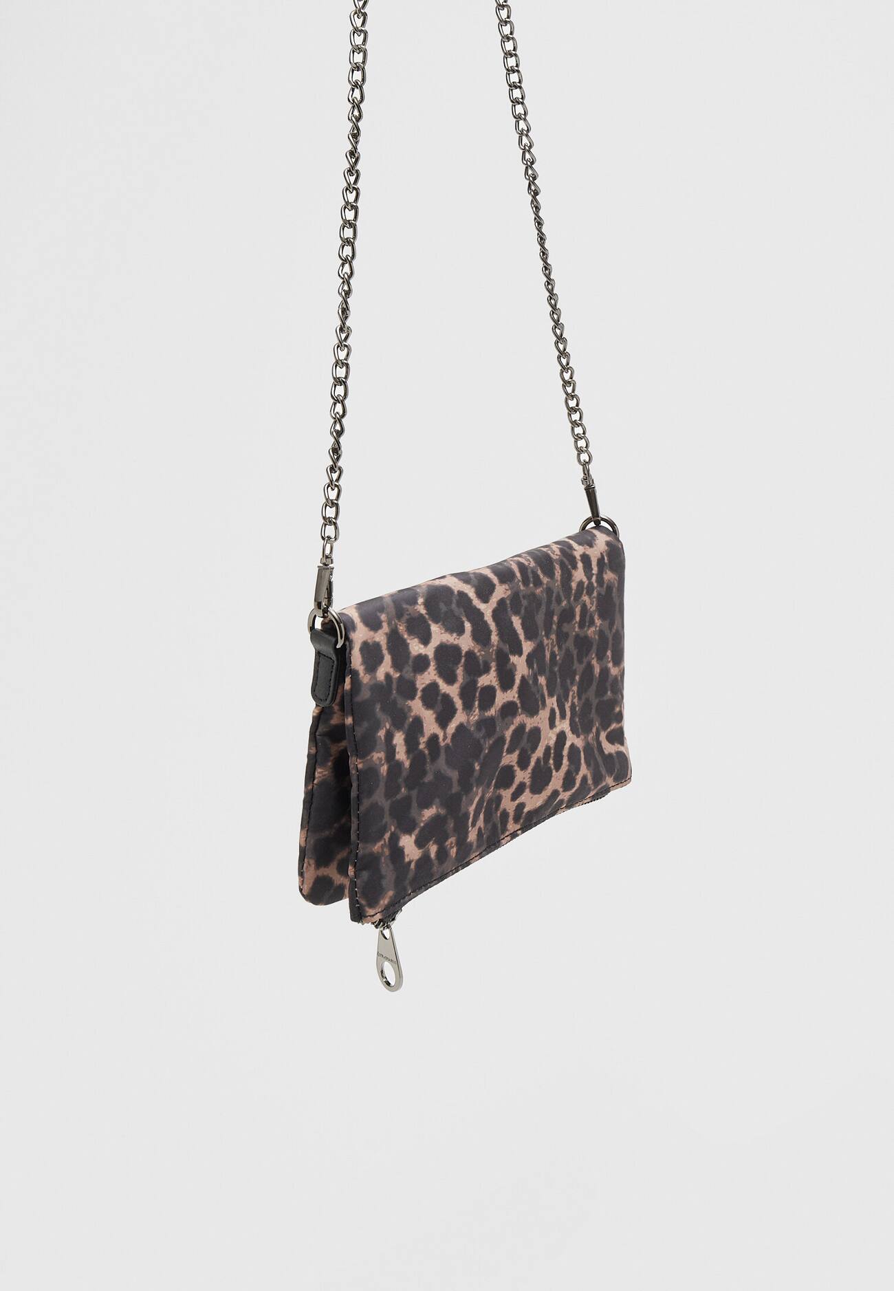 Bolsa pequena com estampa de leopardo