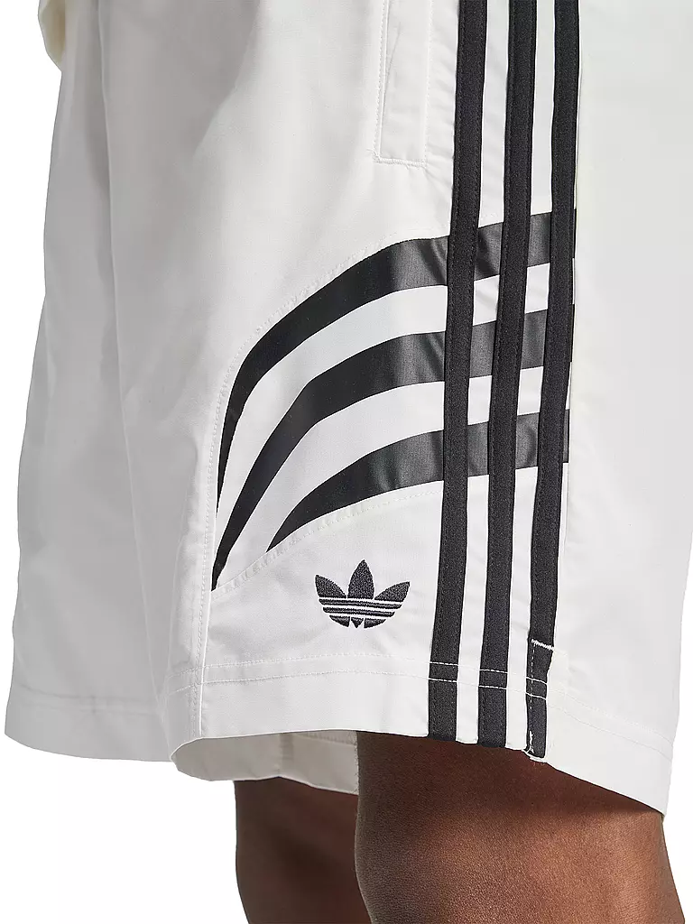 ADIDAS ORIGINALS Shorts creme