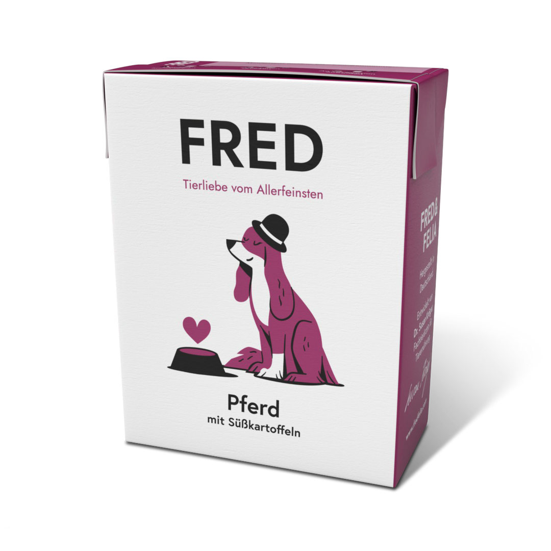 Pferd mit Süßkartoffeln
