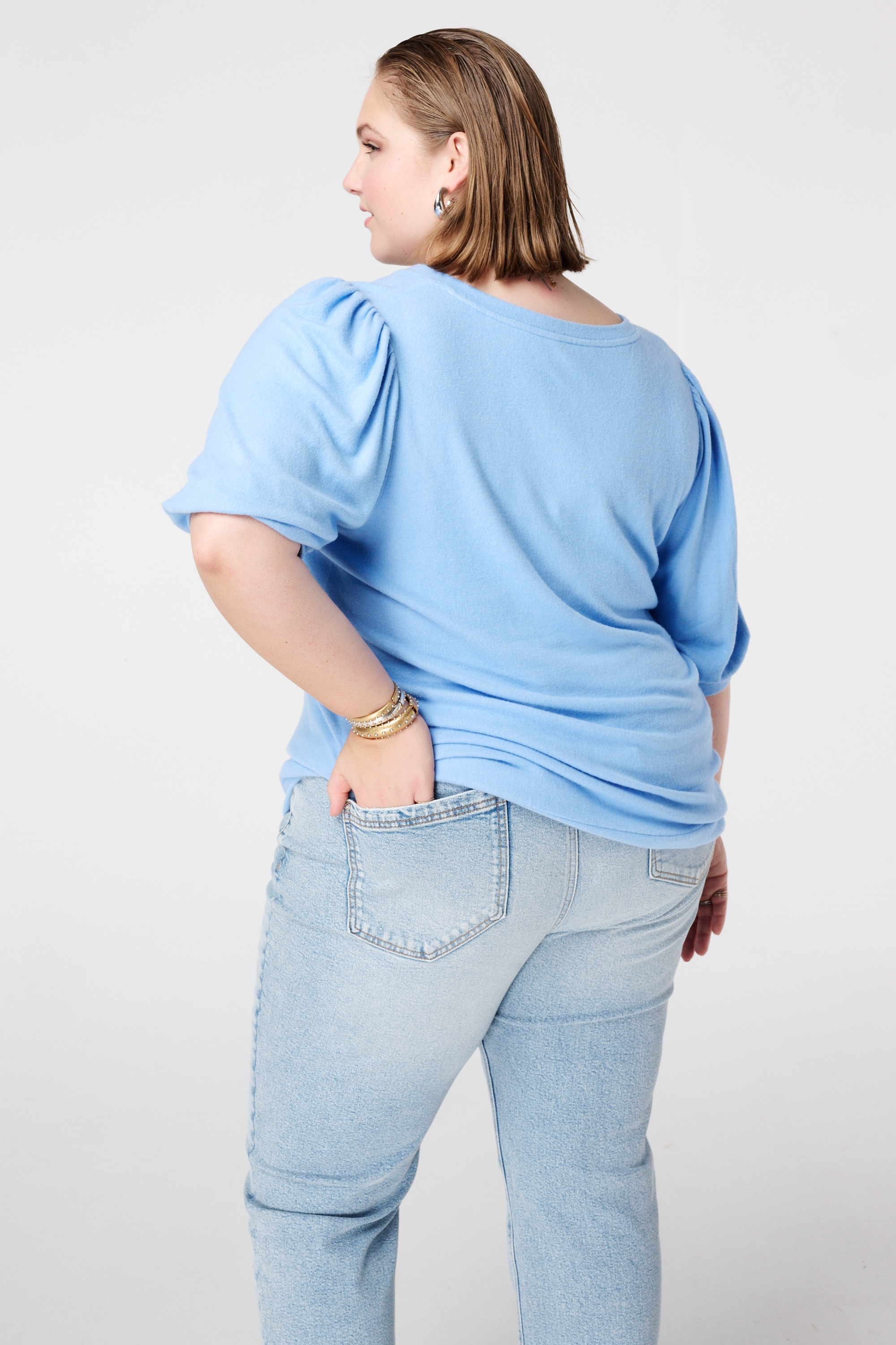 Top met korte ballonmouw blauw