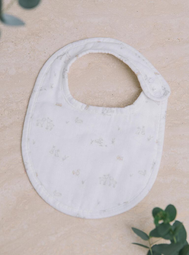 Bavoir vanille à imprimé animaux en double gaze de coton