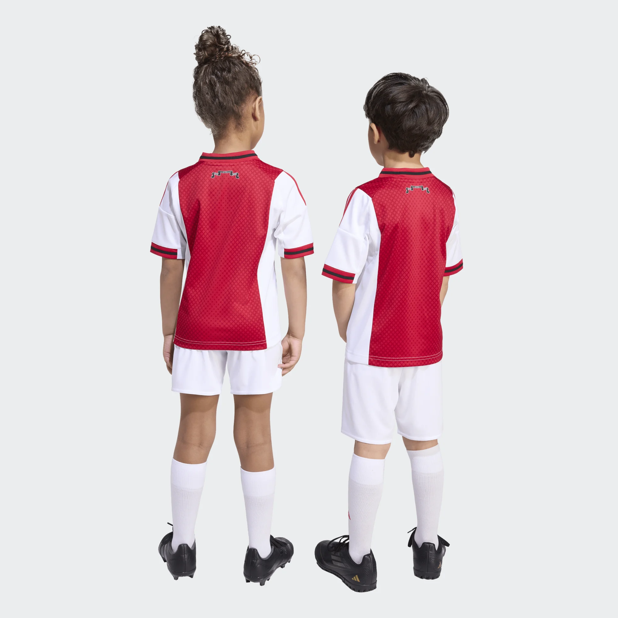 Ajax Minikit Thuis 2025/2026