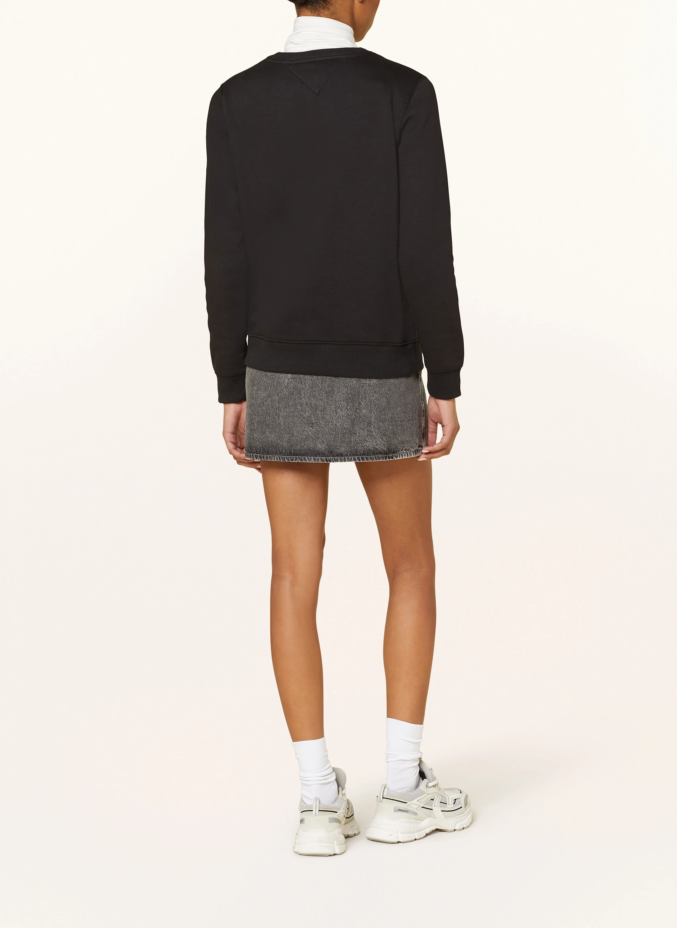 TOMMY JEANS Sweatshirt