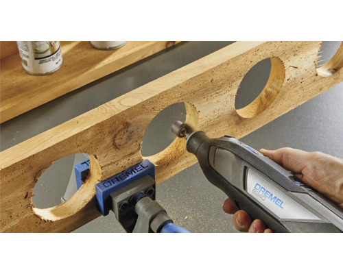 Dremel 8240 snoerloze multitool inclusief 3 opzetstukken en 45 accessoires