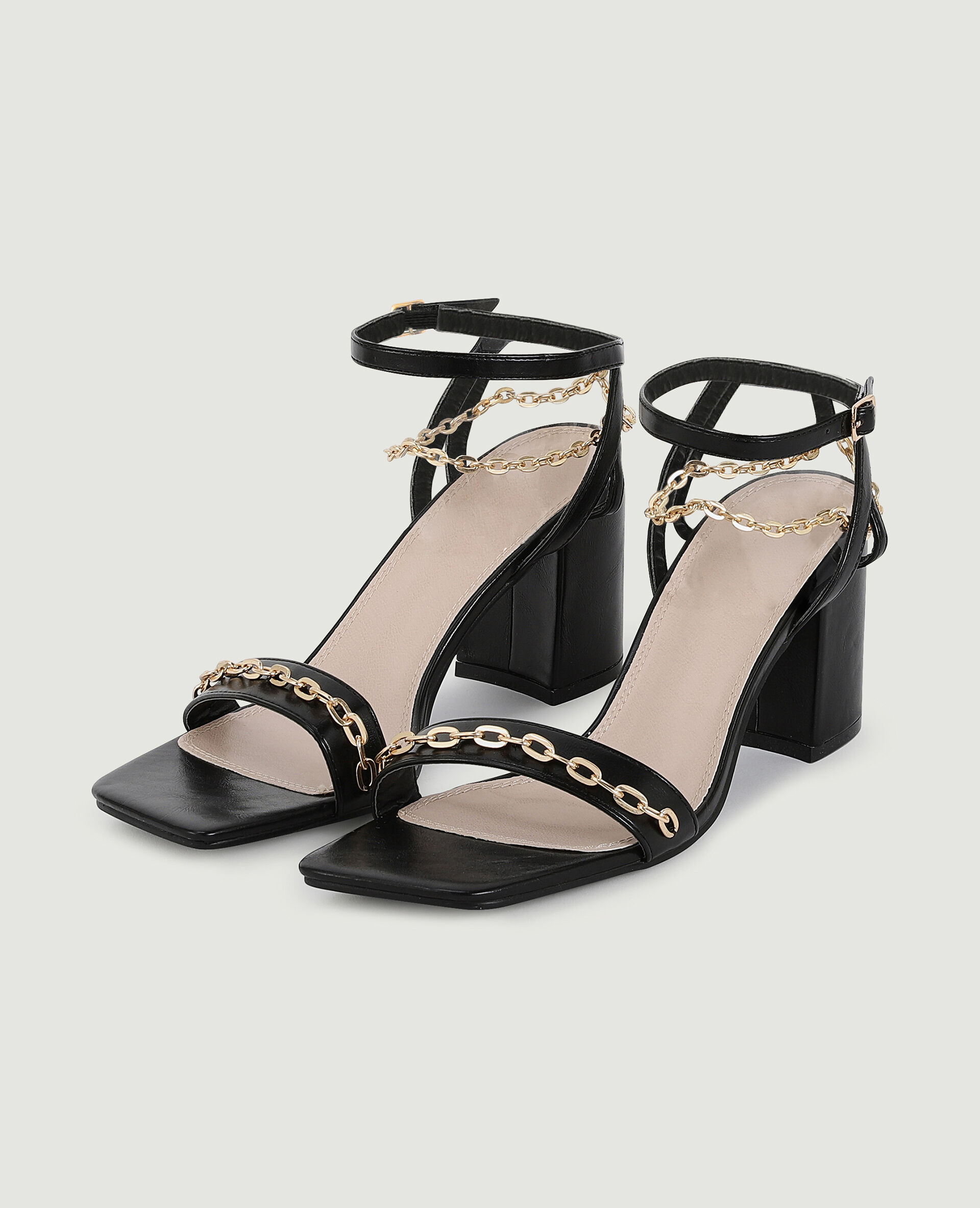 Sandales à talon avec chainettes - Noir