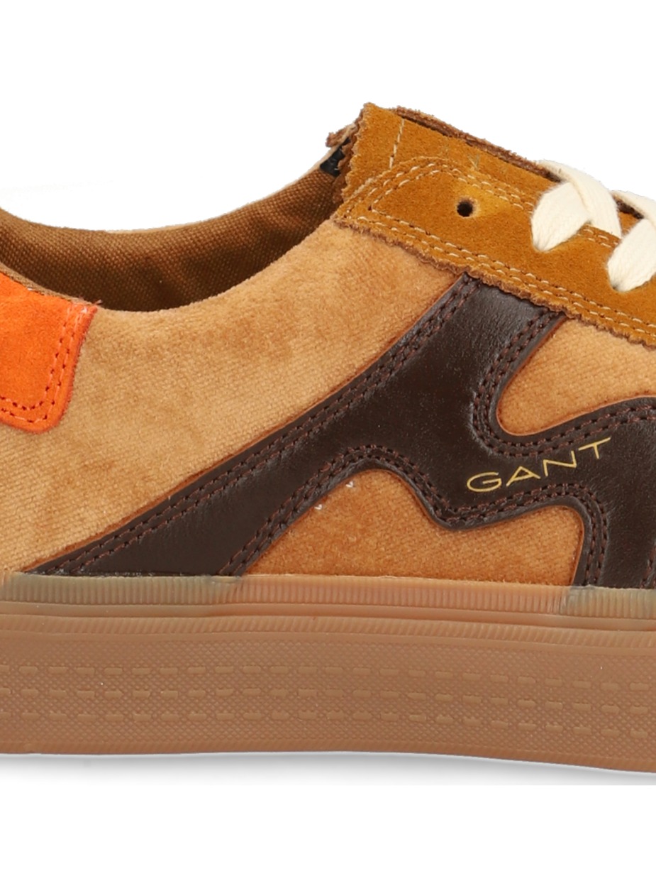 Carroly Sneaker