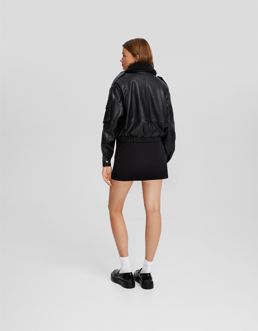 Saia-calça de corte ajustado