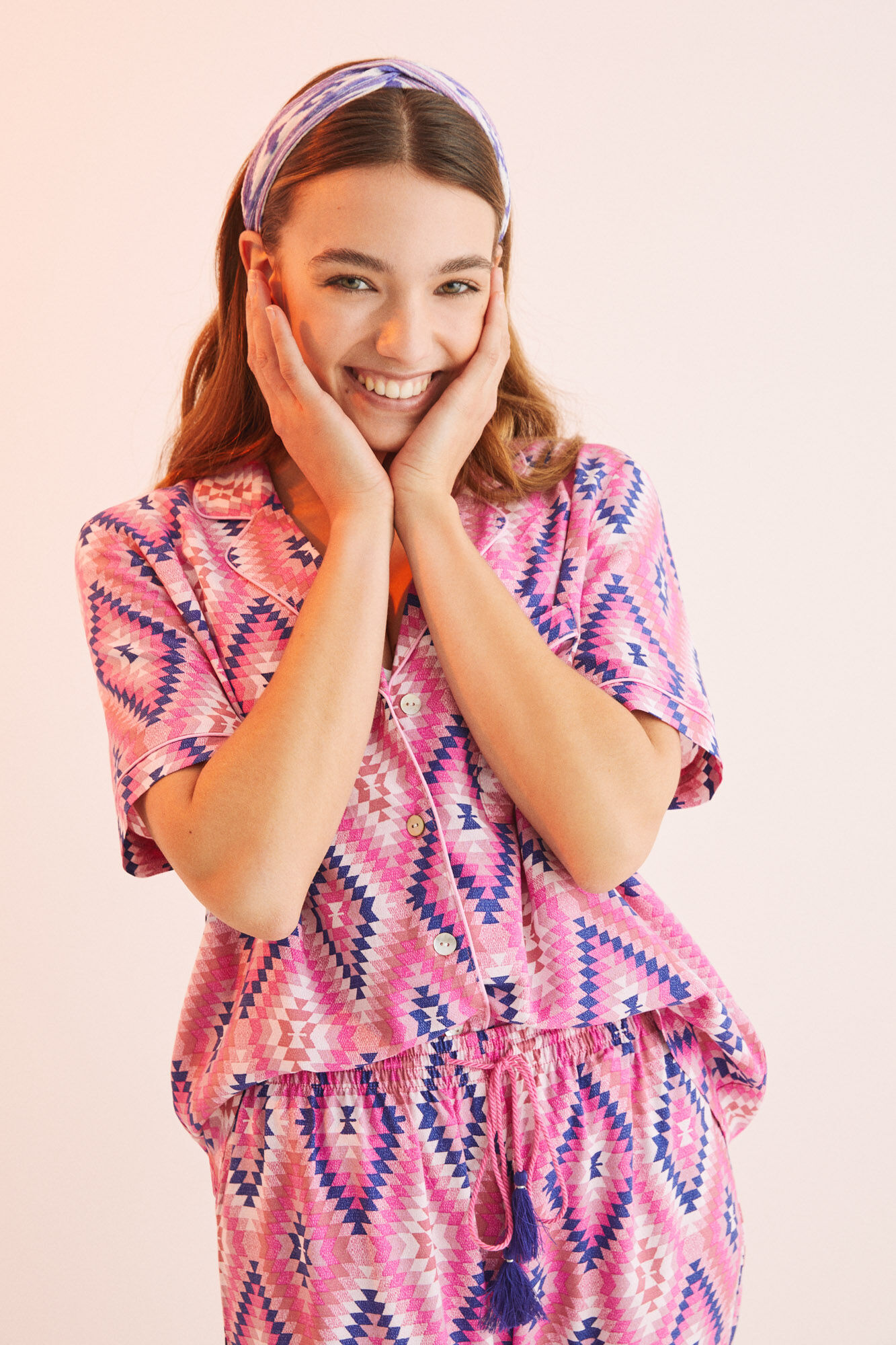 Pijama camisero estampado étnico - rosa