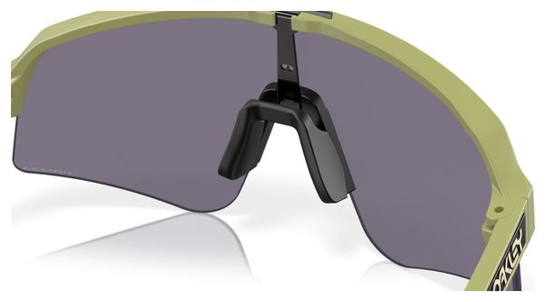 Lunettes Oakley Sutro Lite Sweep Chrysalis Collection / Prizm Grey / Ref : OO9465-2739