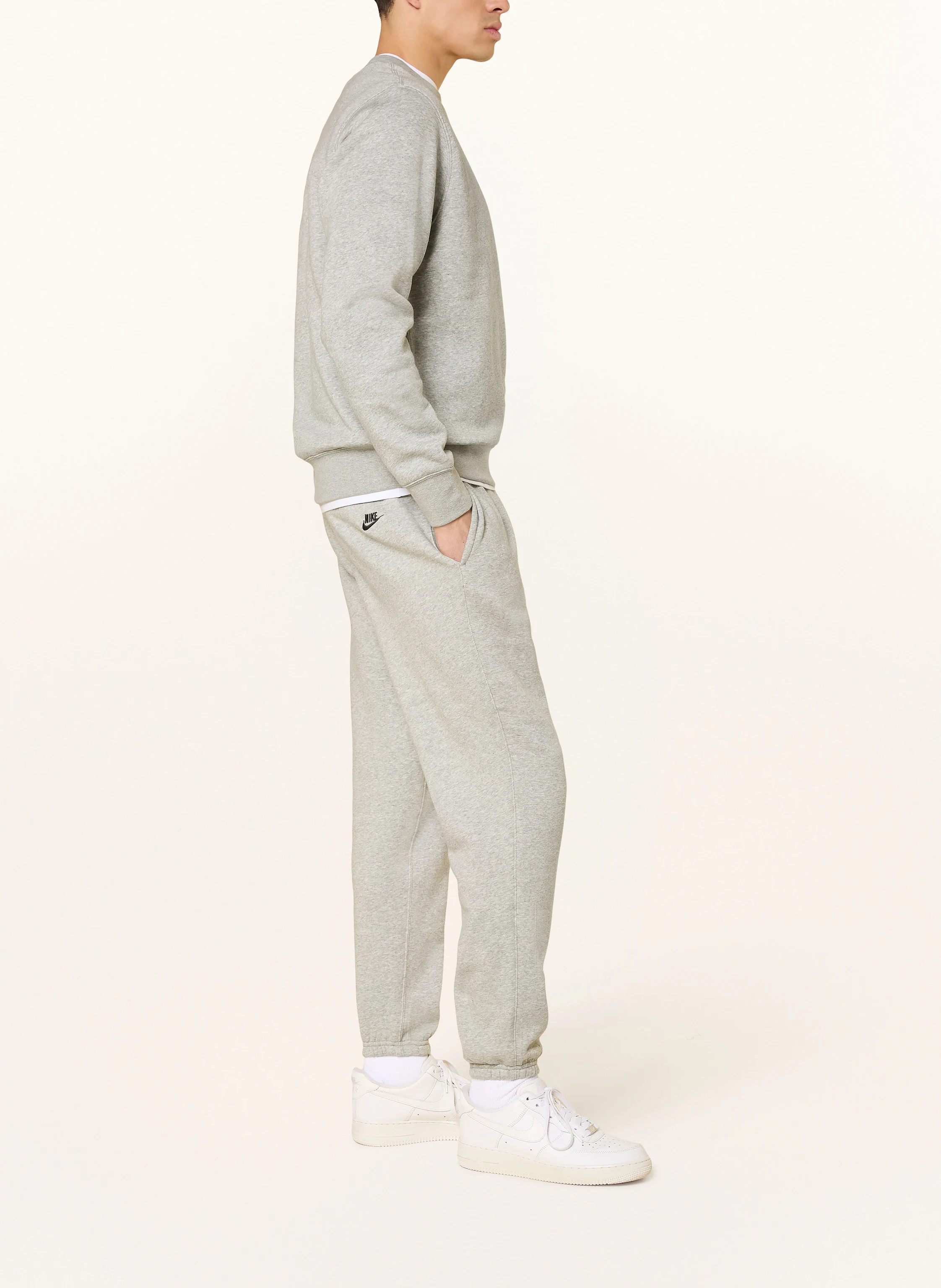Nike Sweatpants SPORTSWEAR CLUB