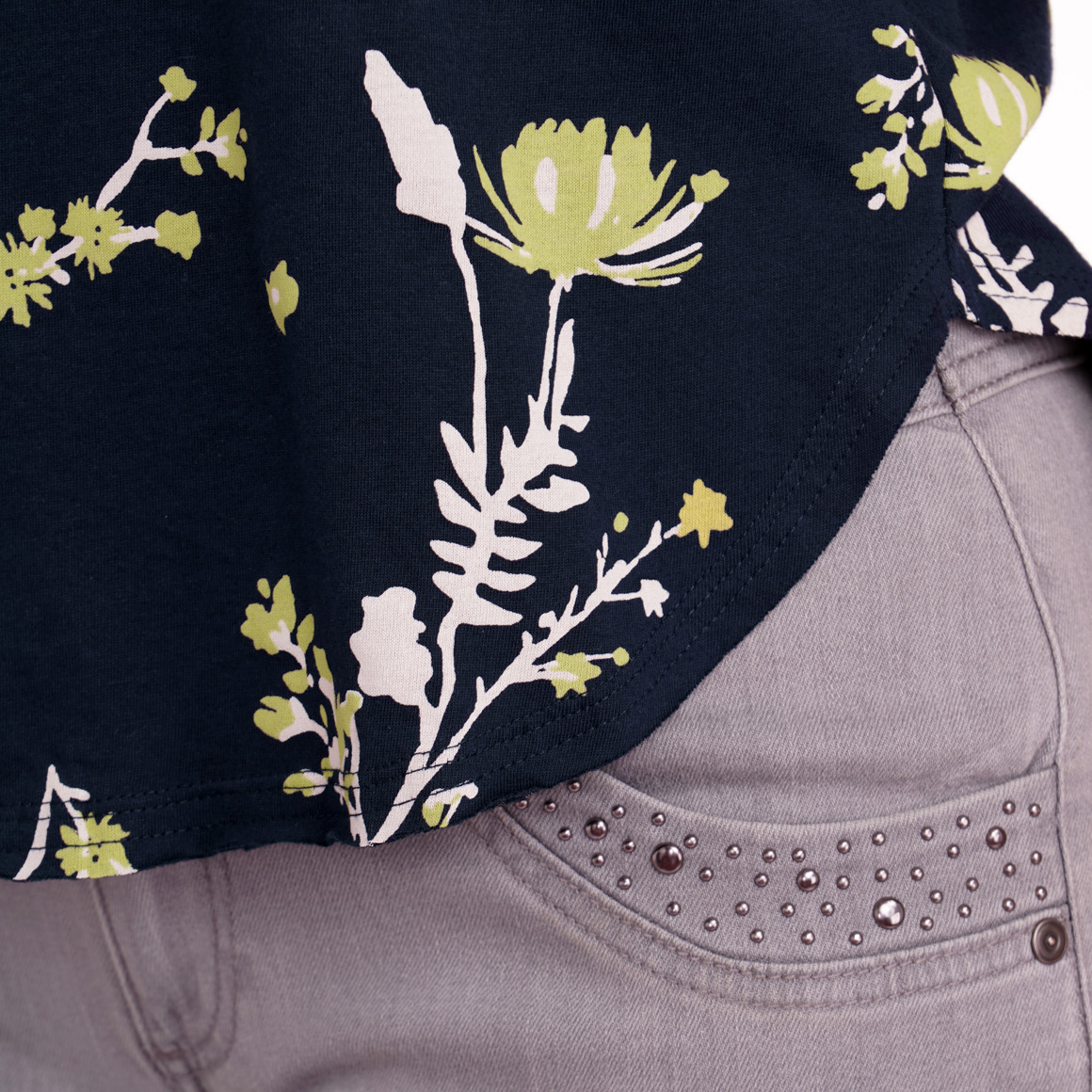 Gina Damen T-Shirt mit Blumen-Allover dunkelblau