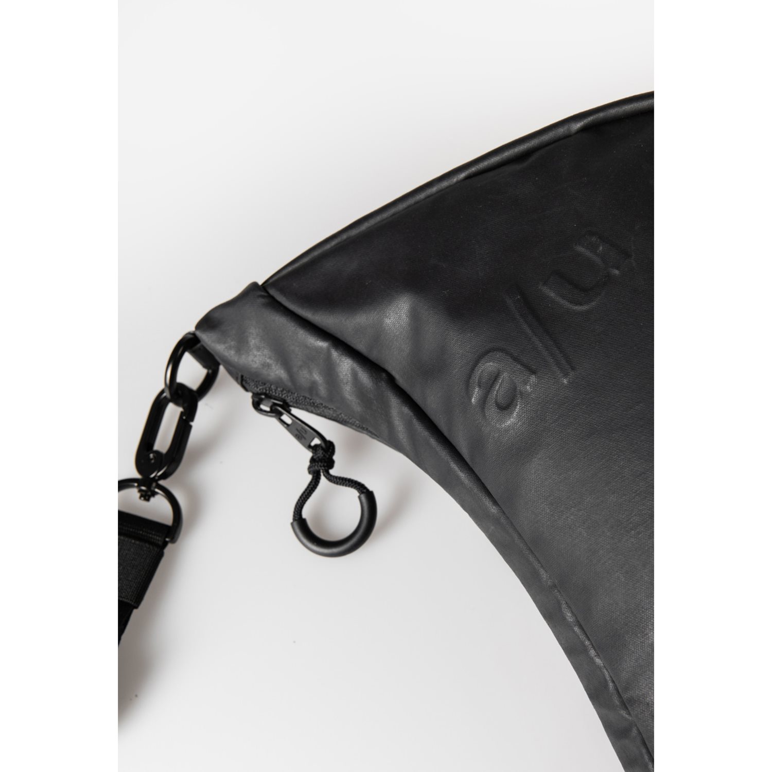 Aunts & Uncles Yoshii RE Shoulderbag black