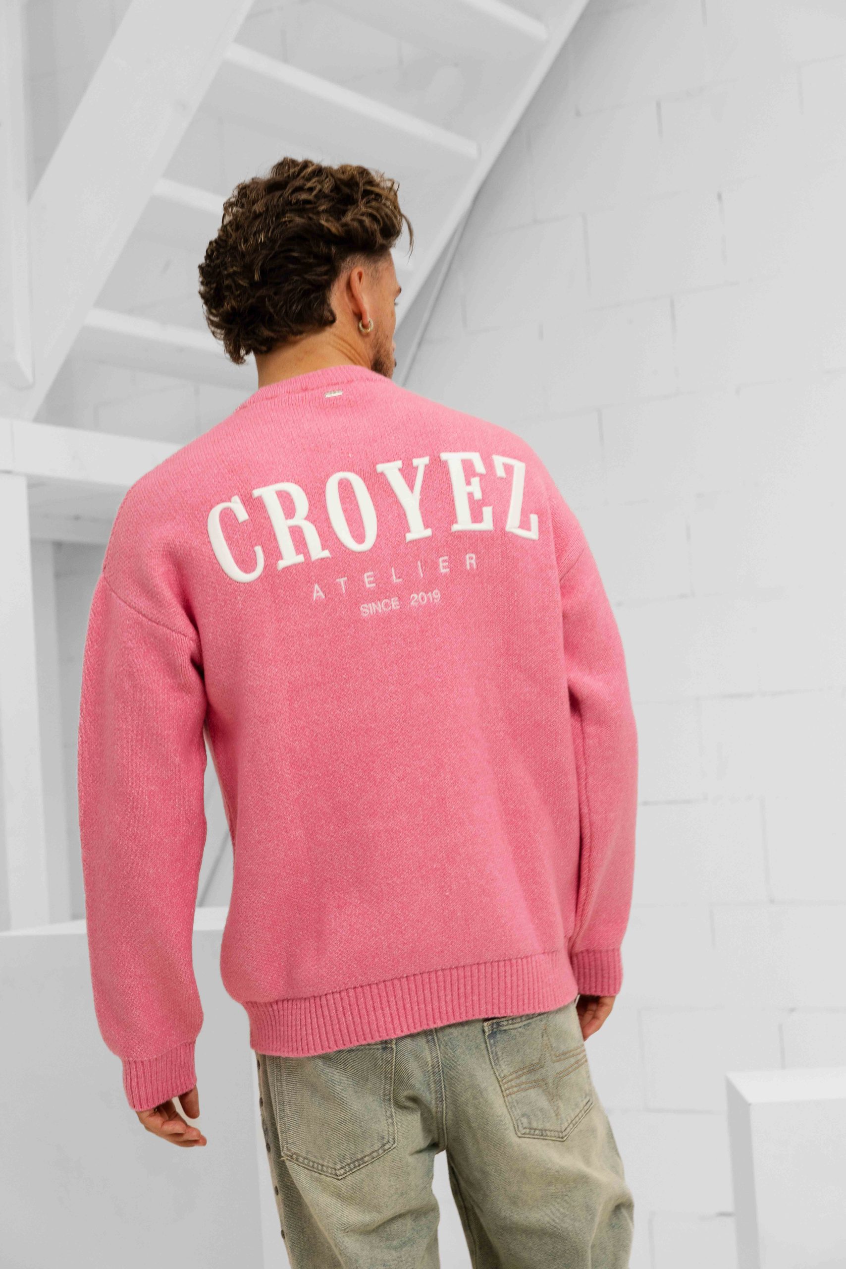 Croyez Gallery Knit Sweater Heren Roze