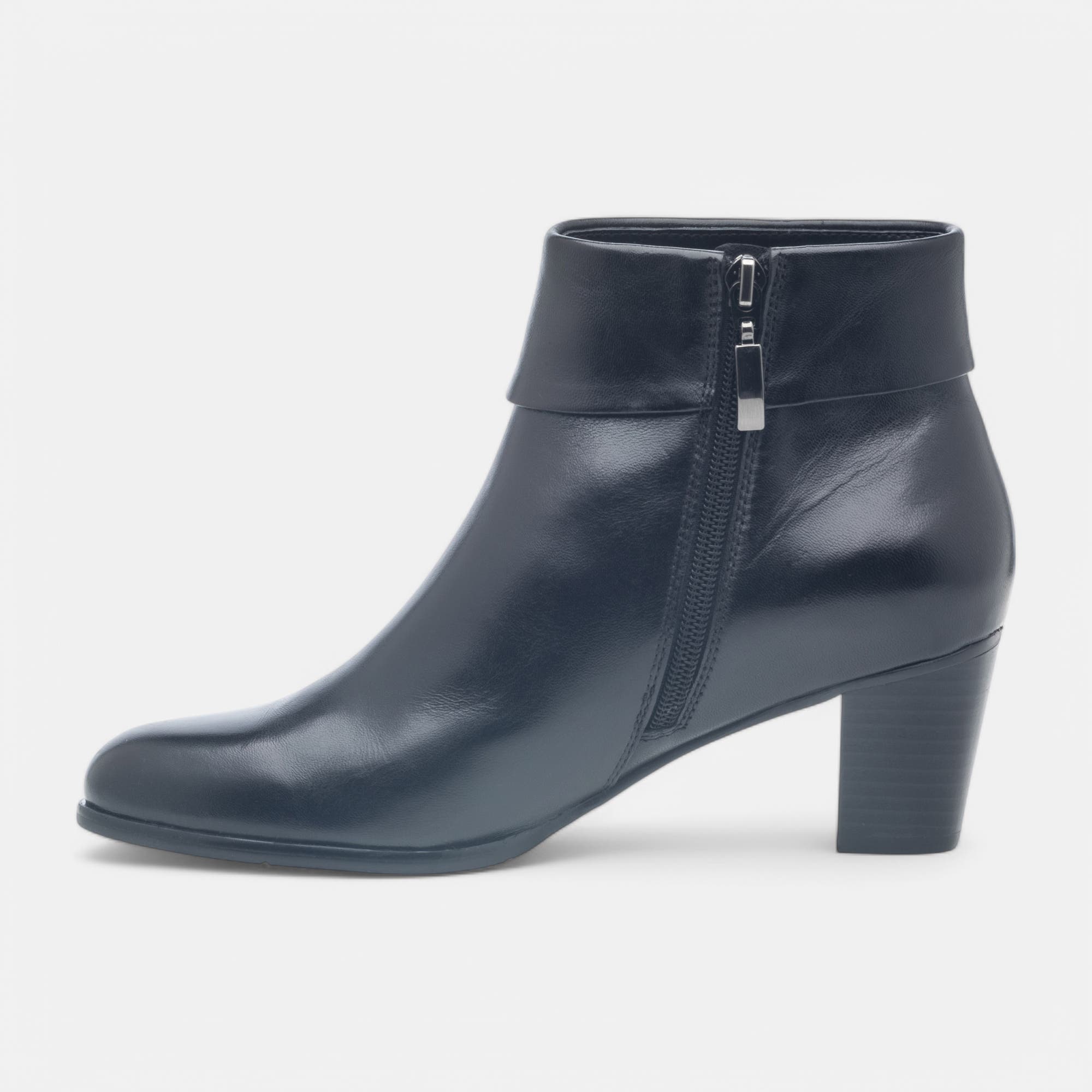 Bottines à talon Femme en cuir noir