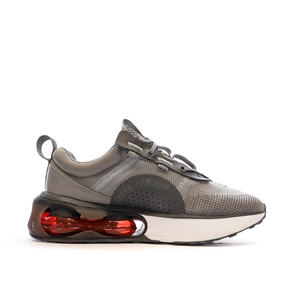 Nike Baskets Grises/Rouges Garçon Nike Air Max 2021