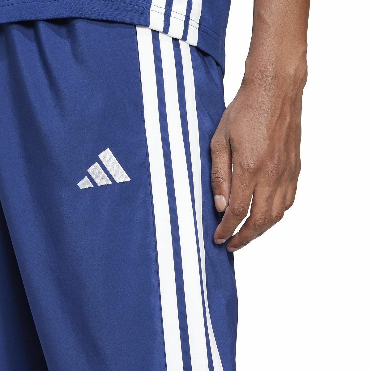 ADIDAS ROUPAS ESPORTIVAS<br>Calça reta Stanford com 3 listras Essentials