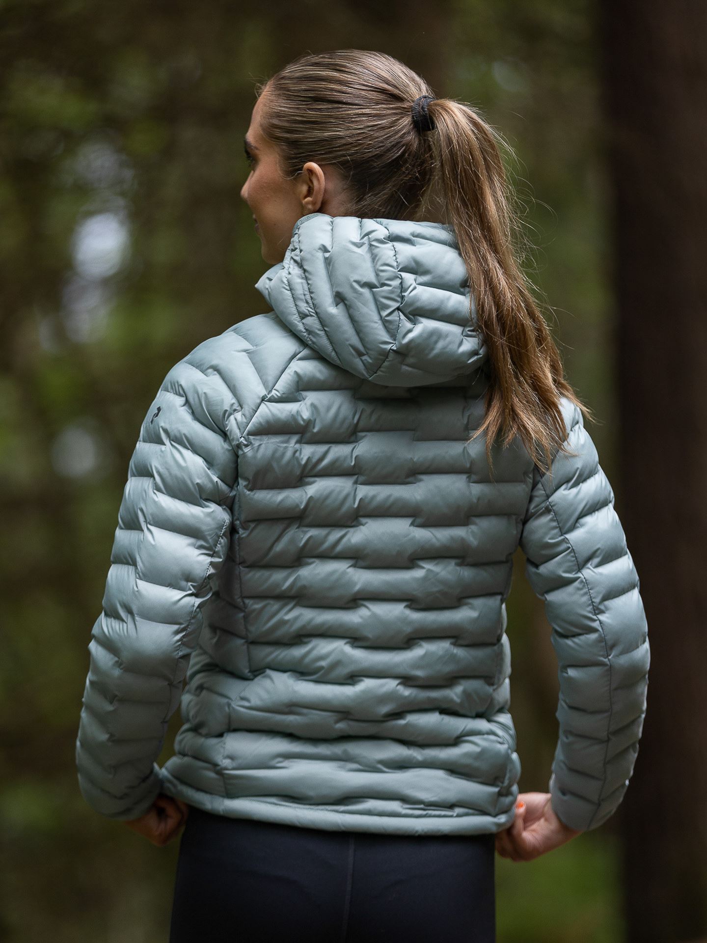 W Argon Light Hood Jacket