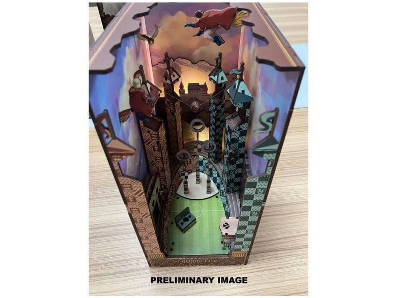 Revell Bausatz Quiddich Field Harry Potter Zauberhafte Miniaturwelt mit LED-Beleuchtung für Ihr Bücherregal