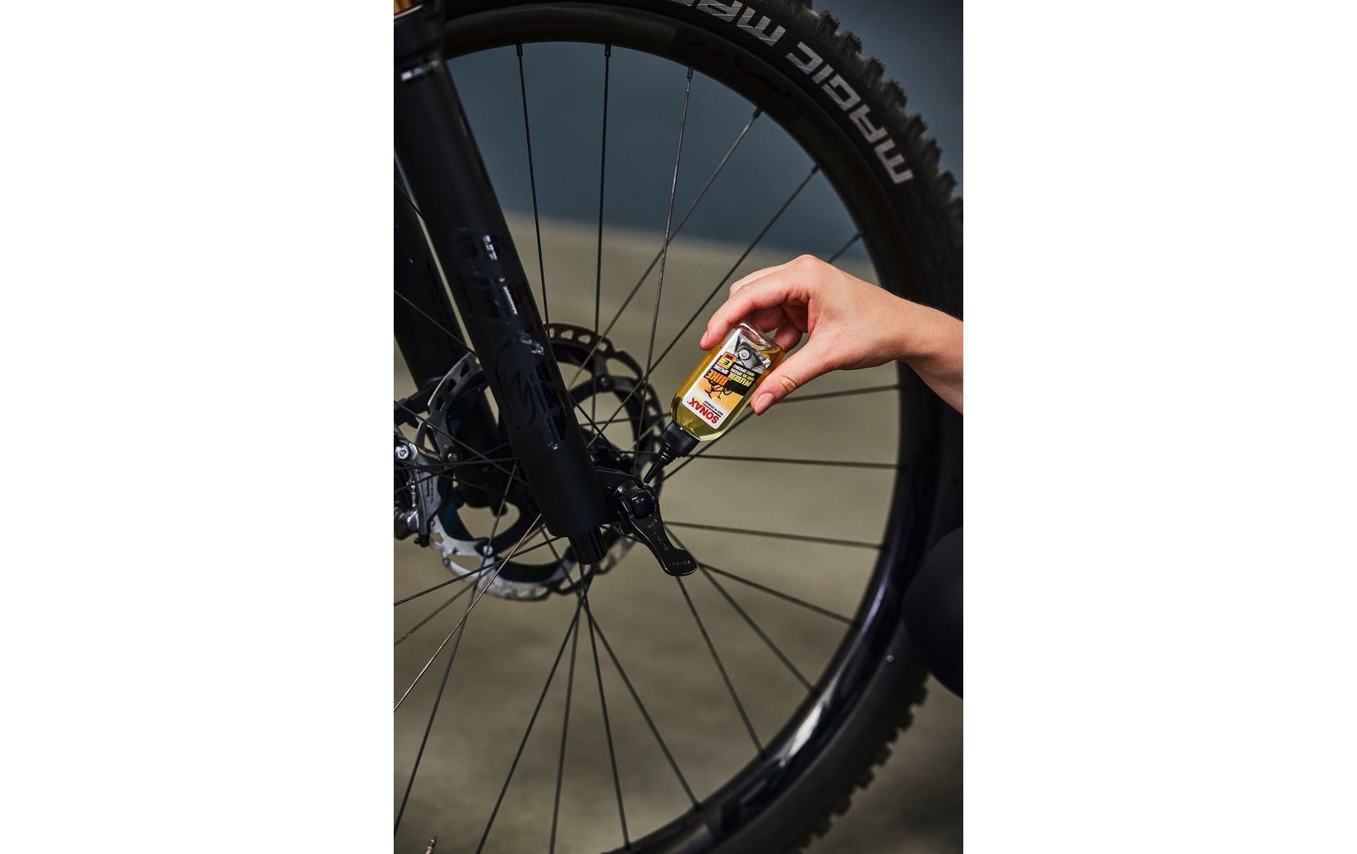 BIKE BAG Reinigungs+Pflege Essential 1250 mlKompaktes Set für Fahrrad- und Mountainbike-Begeisterte
