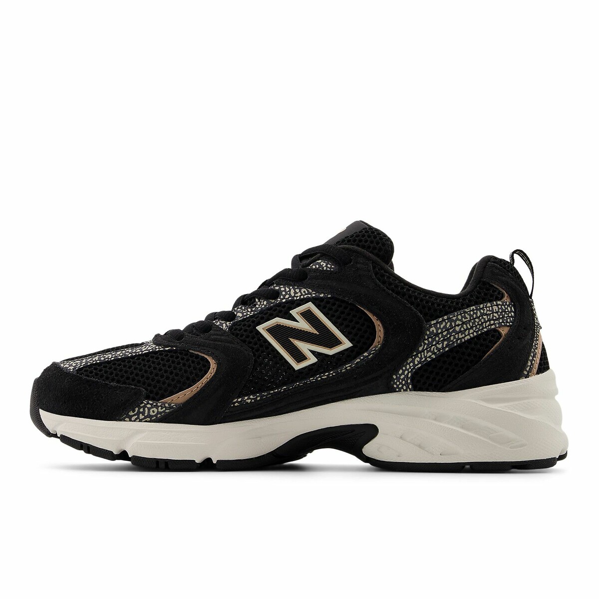 NEW BALANCE<br>Tênis 530