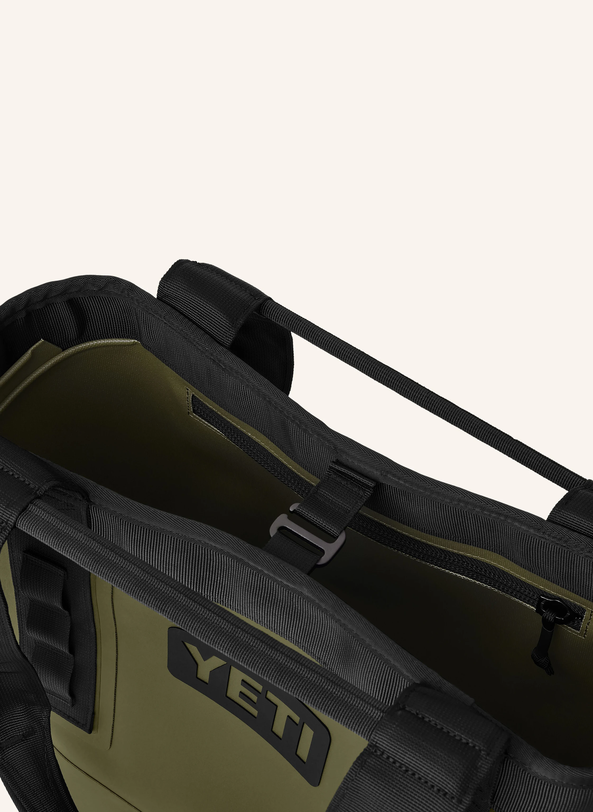 YETI Sporttasche CAMINO® 20
