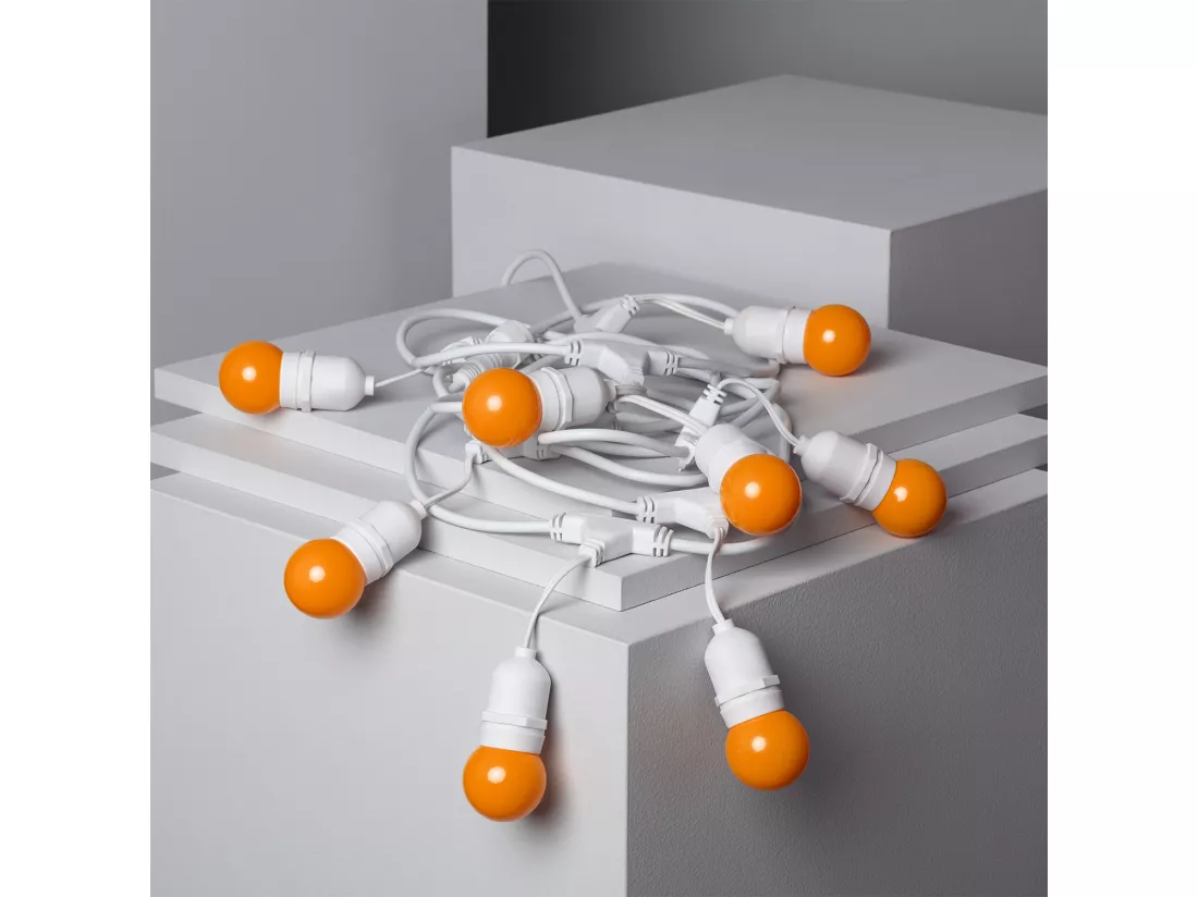 Kit Guirlande Waterproof 5.5m Blanche + 8 Ampoules LED E27 G45 3W de Couleurs Orange